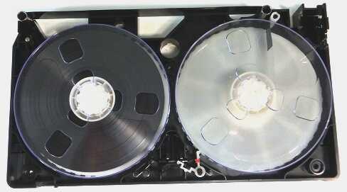 VHSビデオテープの分解と組立方法 | ビデオテープからDVD/HDDダビングで最安値に挑戦！【1ヶ月納期ダビングが安い！】